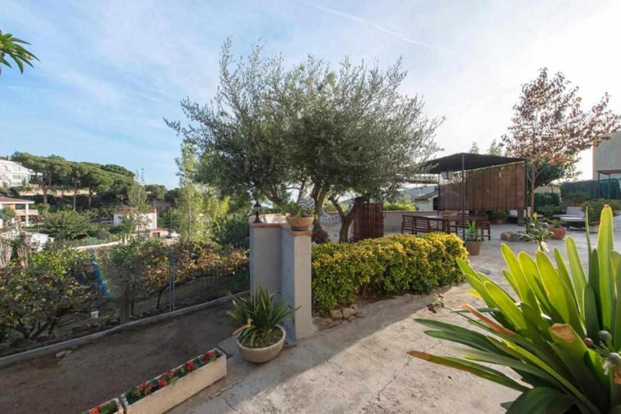 Masia Can Tramontana Guest House Tiana Luaran gambar