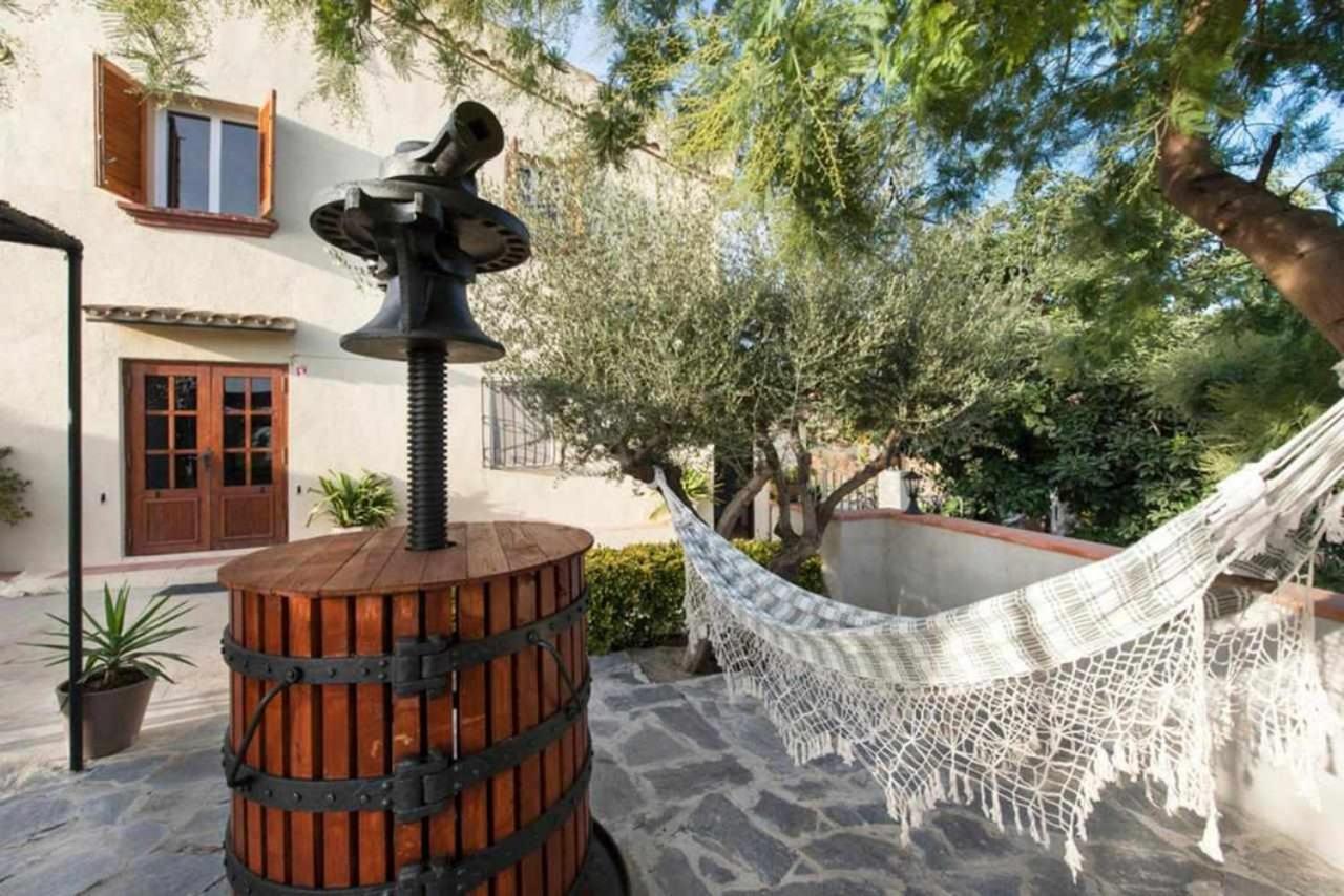 Masia Can Tramontana Guest House Tiana Luaran gambar